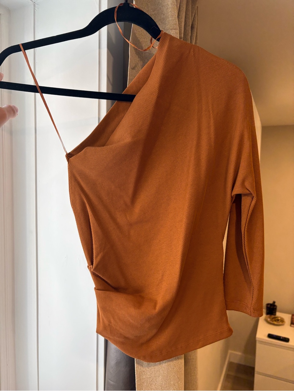 Zara one sleeve top